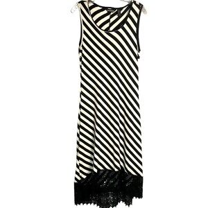 Nina Leonard Black and White Striped Dress with Crocheted Hem Size M